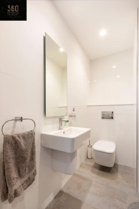 Modern 2Br Apt In The Quaint Village Of Marsaskala & Ac By 360 Estates Exterior foto
